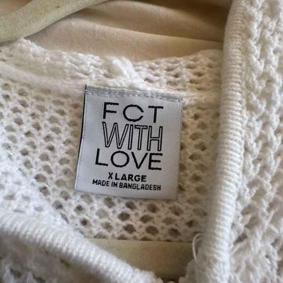 White Zip-Front Knit Cardigan Sweater - Picture 2 of 6